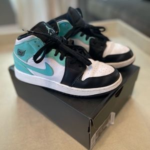 Air Jordan 1 Mid (gs) 4.5Y Tropical Twist